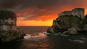 Evening Old Town Guided Tour and Panoramic Drive in Dubrovnik