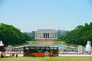 Washington DC Hop-On Hop-Off Trolley Tour with Arlington Cemetery Access